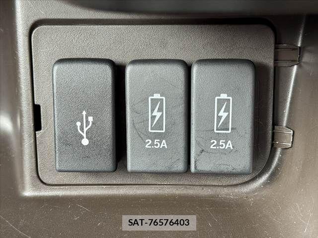 Honda N BOX 2021-06 7562511-24