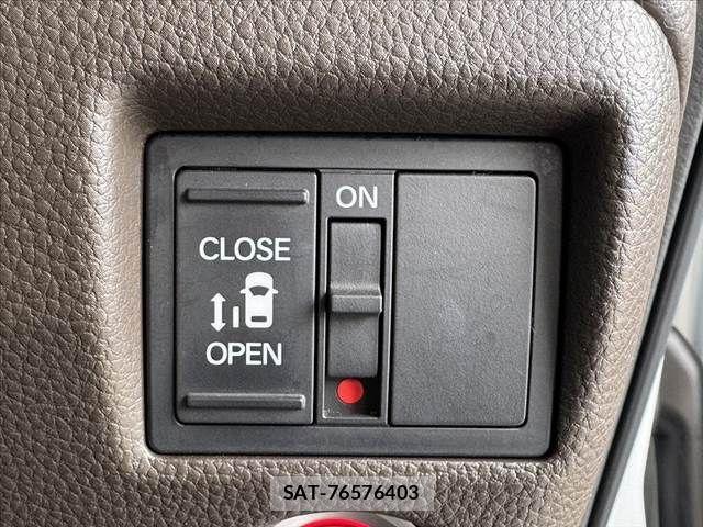 Honda N BOX 2021-06 7562511-5