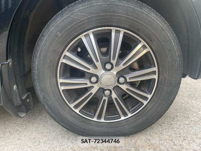 Honda N BOX 2012-01 7562527-7