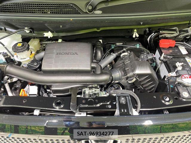 Honda N BOX 2026-06 7562490-17