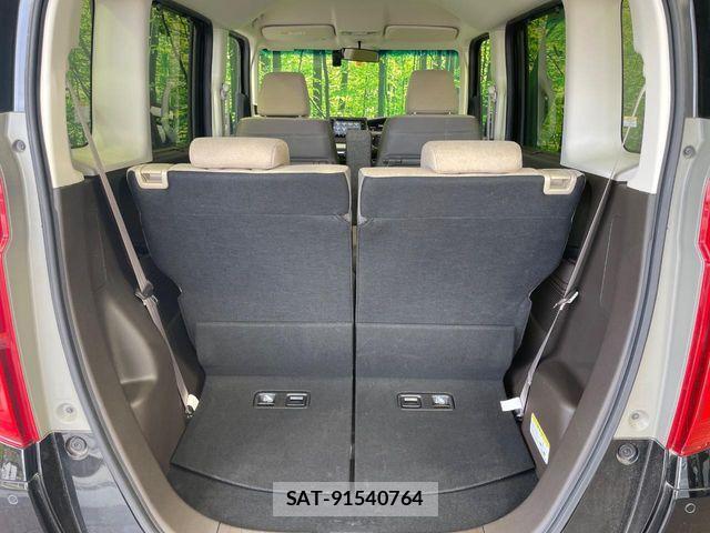 Honda N BOX 2023-03 7618460-9