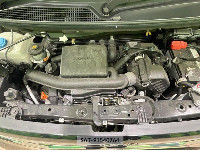 Honda N BOX 2023-03 7618460-17