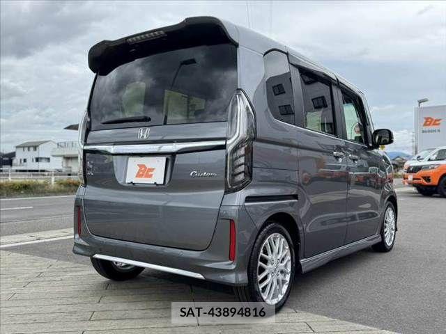 Honda N BOX 2021-07 7618421-14