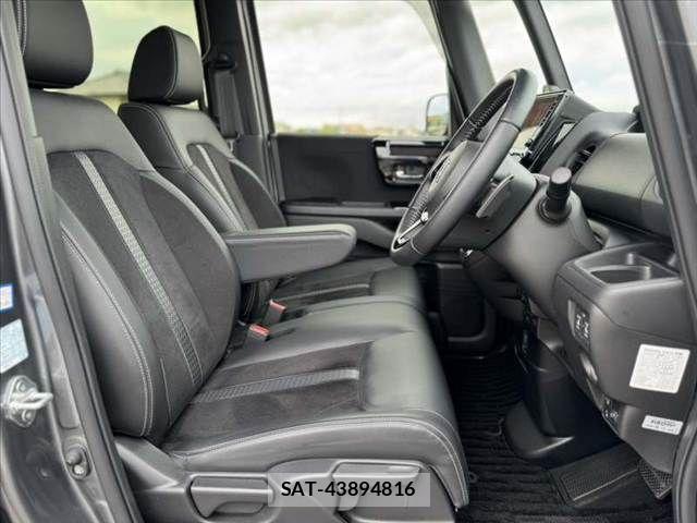 Honda N BOX 2021-07 7618421-15