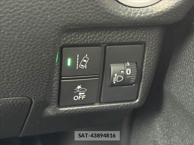 Honda N BOX 2021-07 7618421-22