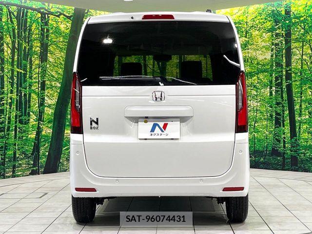 Honda N BOX 2025-10 7618406-14