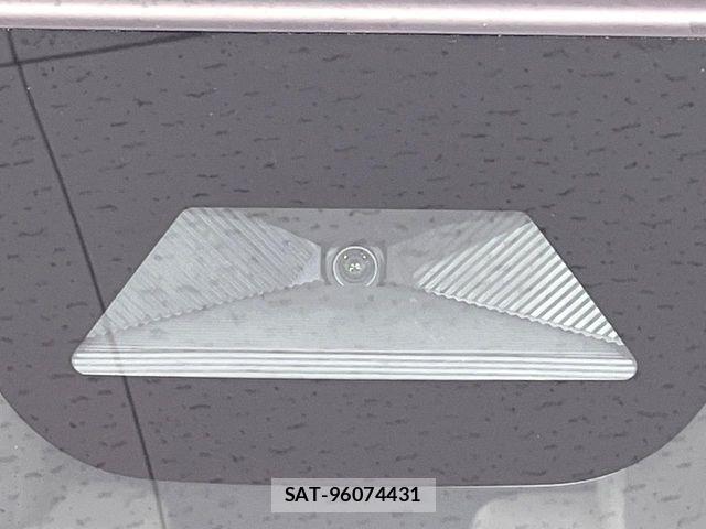 Honda N BOX 2025-10 7618406-3