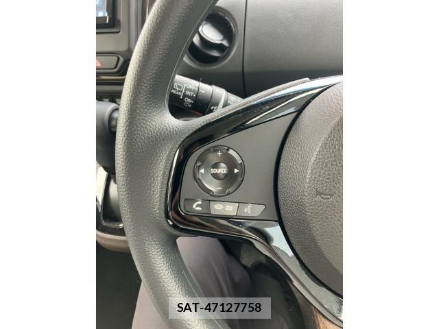 Honda N BOX 2023-05 7618411-18
