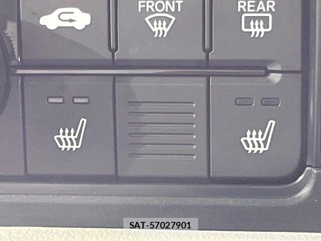 Honda N BOX 2024-11 7618458-6