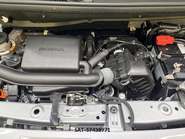 Honda N BOX 2024-09 7618435-17