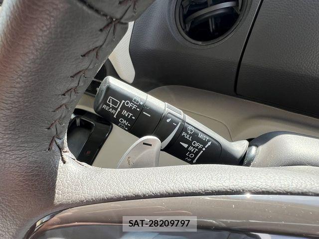 Honda N BOX 2020-10 7618475-21