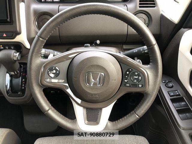 Honda N BOX 2021-03 7618488-17