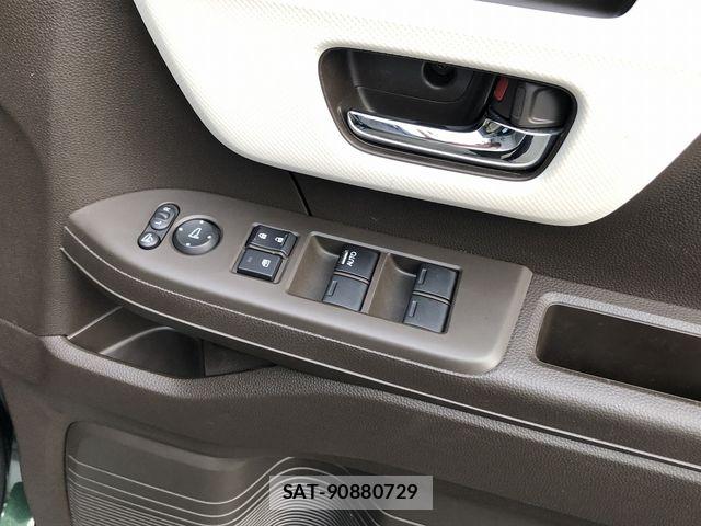 Honda N BOX 2021-03 7618488-18