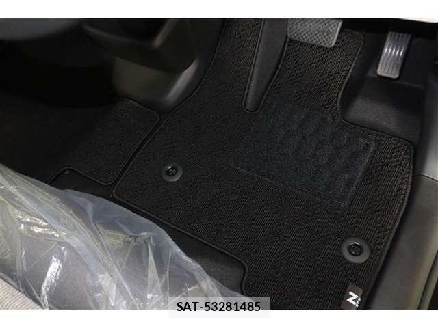 Honda N BOX 2025-11 7618408-27