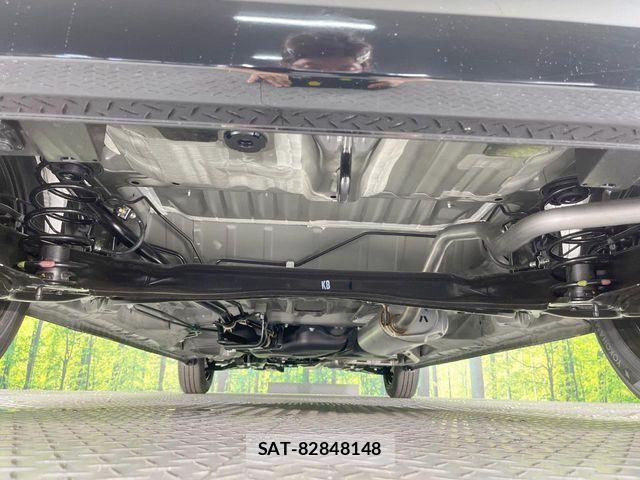 Honda N BOX 2026-06 7618430-18