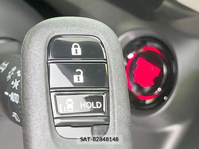 Honda N BOX 2026-06 7618430-6