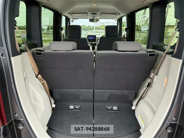 Honda N BOX 2024-05 7618468-15