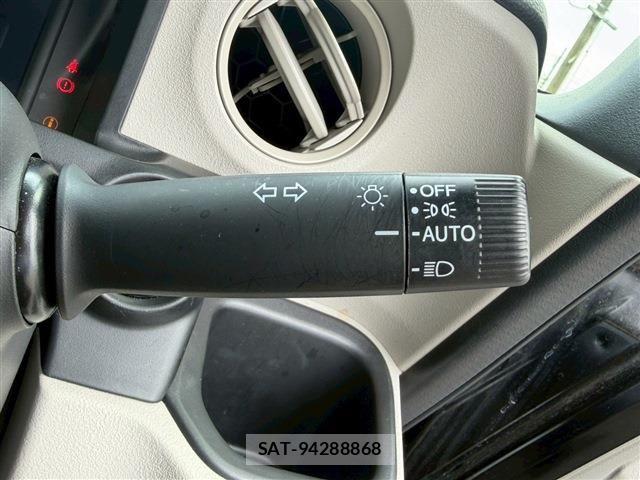 Honda N BOX 2024-05 7618468-21