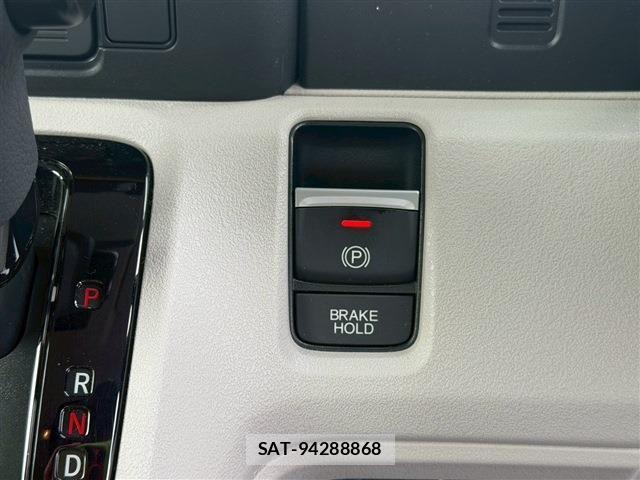 Honda N BOX 2024-05 7618468-24