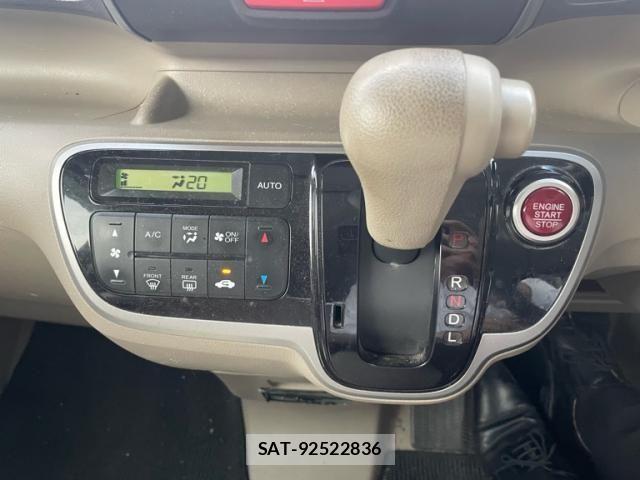 Honda N BOX 2013-12 7618540-19