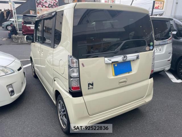 Honda N BOX 2013-12 7618540-2