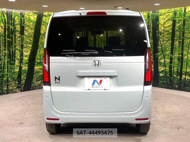 Honda N BOX 2025-01 7618409-14