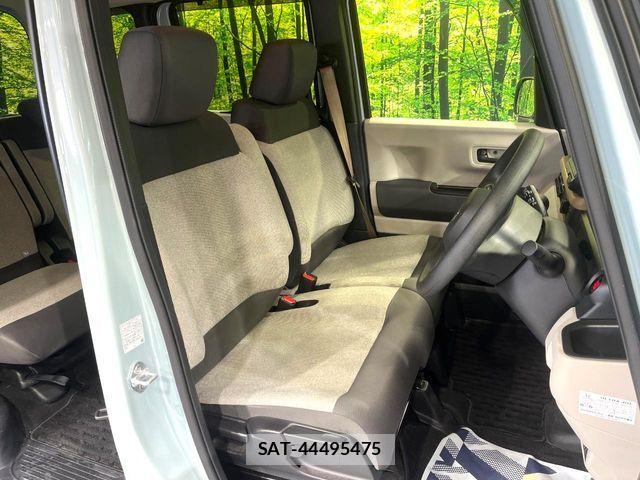 Honda N BOX 2025-01 7618409-8