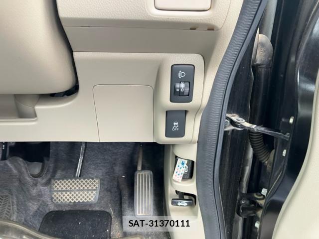 Honda N BOX 2013-08 7618542-19