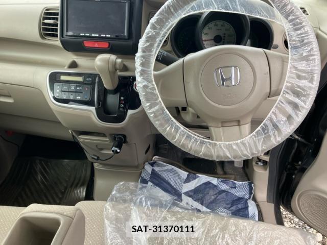Honda N BOX 2013-08 7618542-20