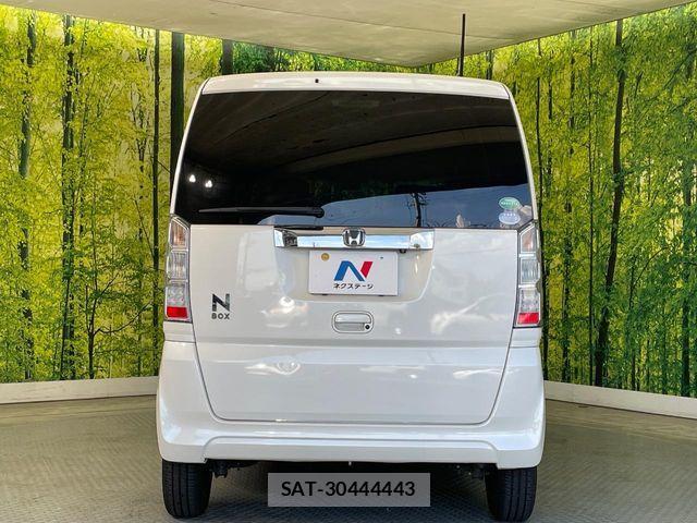 Honda N BOX 2016-06 7618497-14