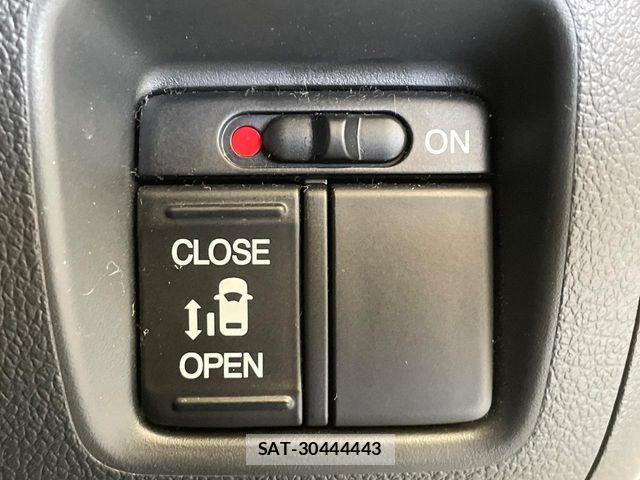 Honda N BOX 2016-06 7618497-2