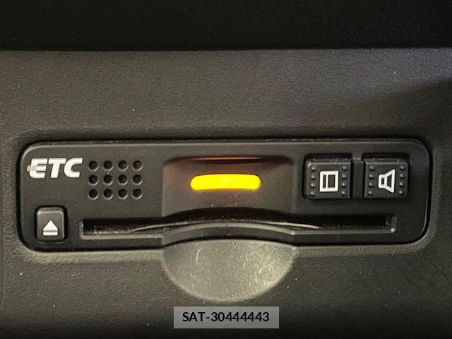 Honda N BOX 2016-06 7618497-4