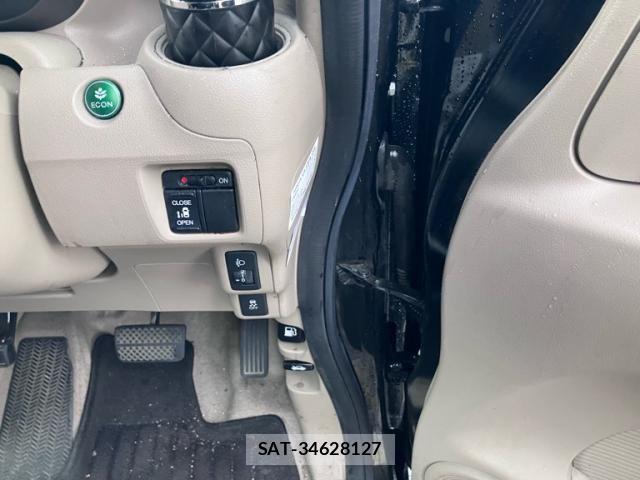 Honda N BOX 2013-07 7618546-16
