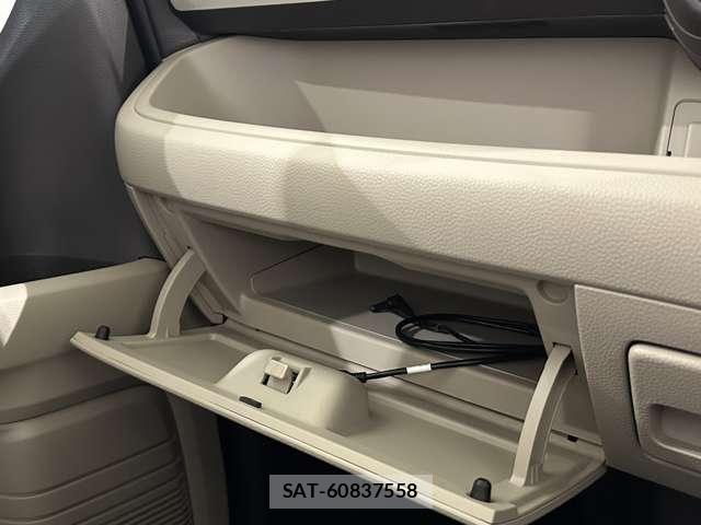 Honda N BOX 2020-01 7618490-27
