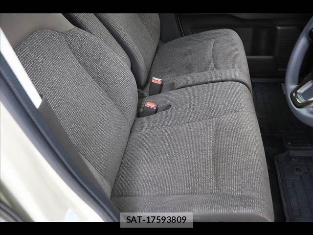 Honda N BOX 2022-06 7618456-10