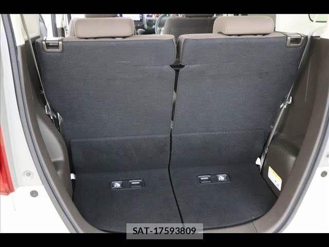 Honda N BOX 2022-06 7618456-13