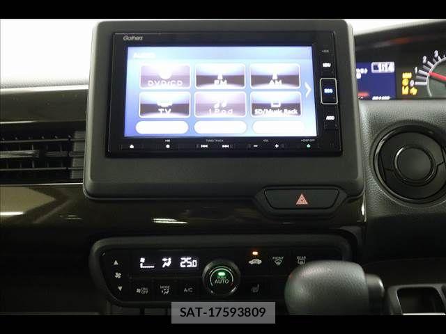 Honda N BOX 2022-06 7618456-28