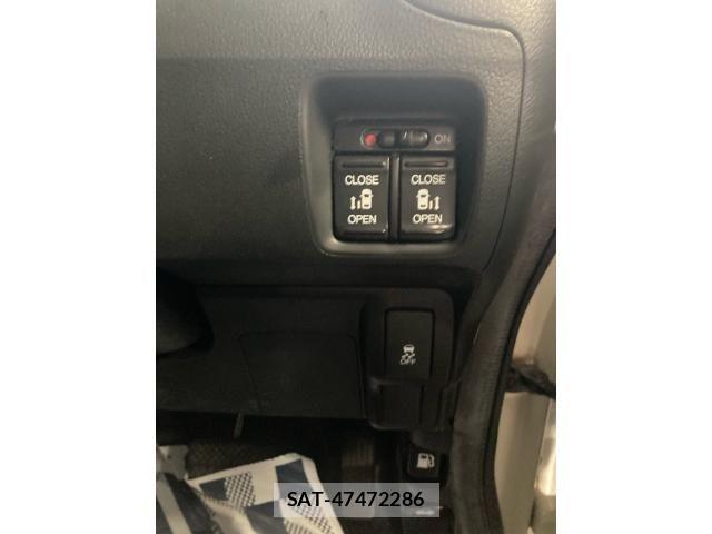 Honda N BOX 2013-08 7618548-18
