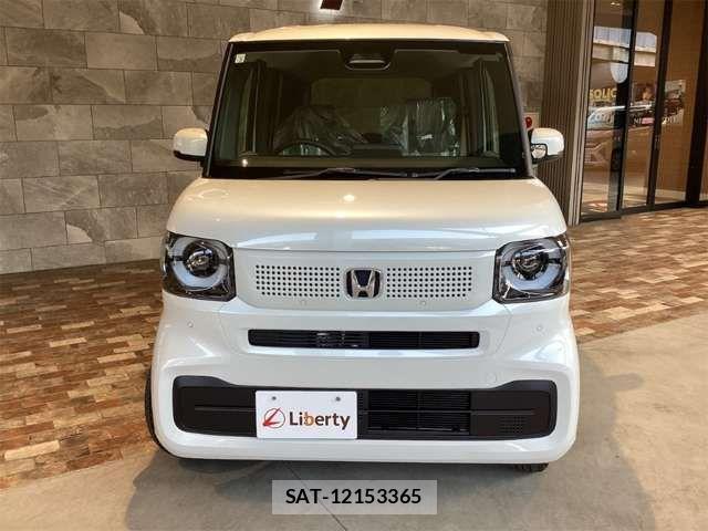 Honda N BOX 2026-05 7618417-4