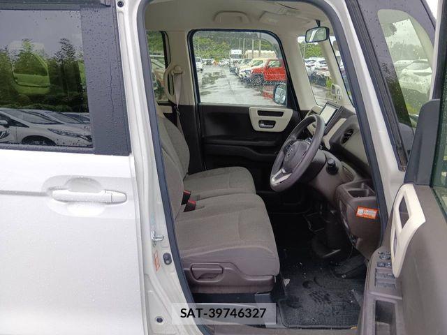 Honda N BOX 2021-05 7618522-3