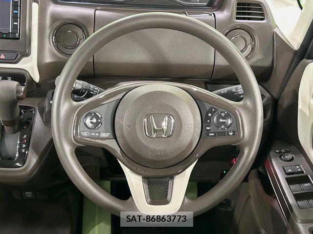 Honda N BOX 2023-01 7618453-9