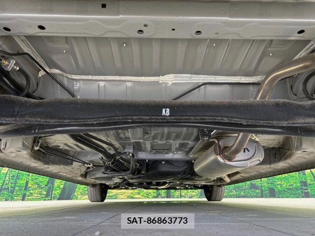 Honda N BOX 2023-01 7618453-18