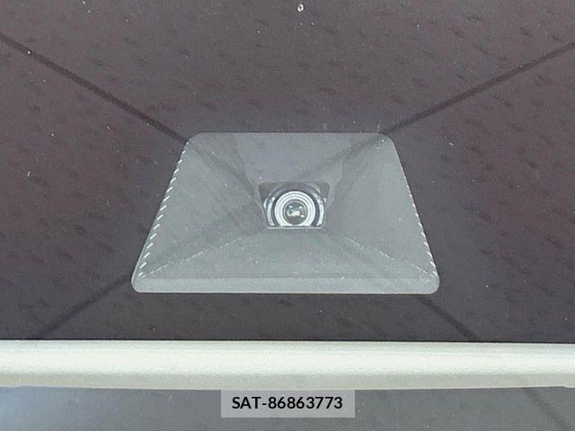 Honda N BOX 2023-01 7618453-4