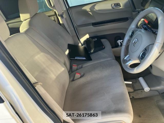 Honda N BOX 2016-03 7618527-11