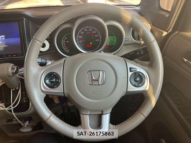Honda N BOX 2016-03 7618527-12