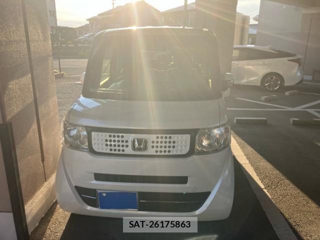 Honda N BOX 2016-03 7618527-3