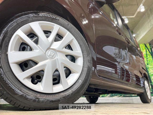 Honda N BOX 2019-04 7618483-12