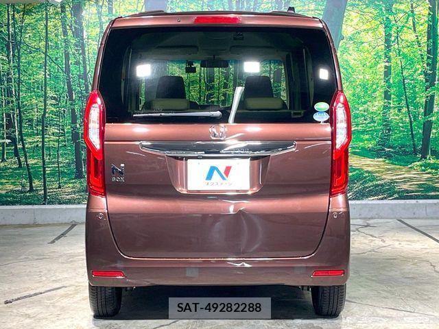 Honda N BOX 2019-04 7618483-14