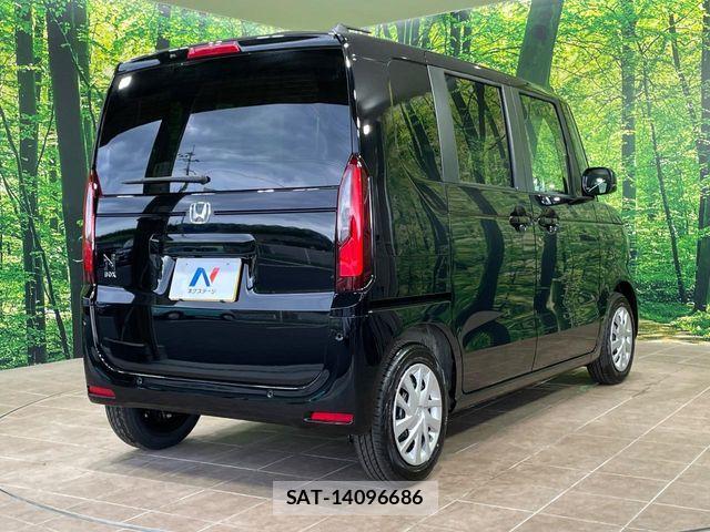Honda N BOX 2026-06 7618432-16