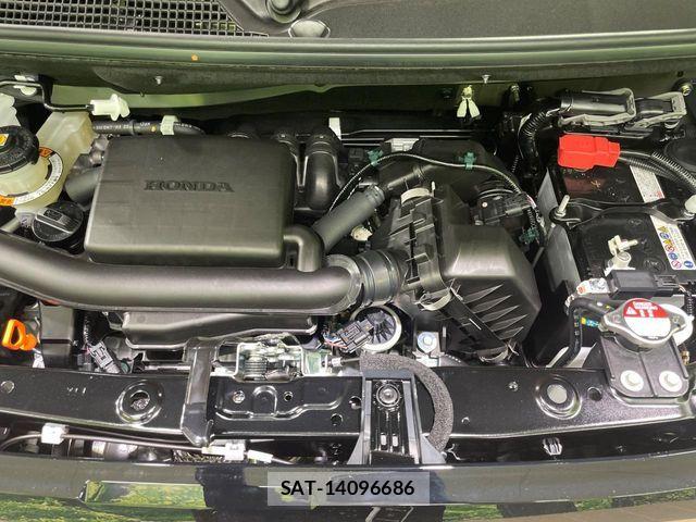 Honda N BOX 2026-06 7618432-17